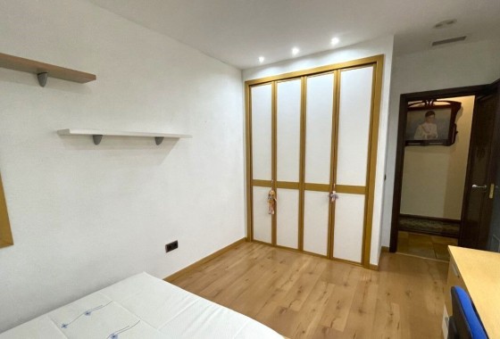 Sale - Town house -
Torrevieja