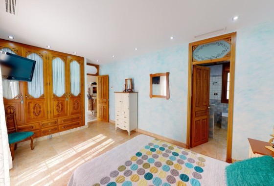 Herverkoop - Vrijstaande Villa -
Almoradí