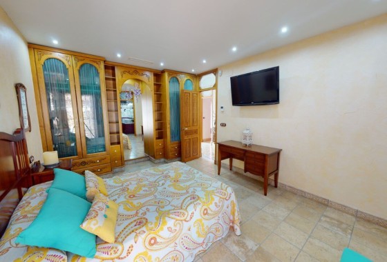 Herverkoop - Vrijstaande Villa -
Almoradí