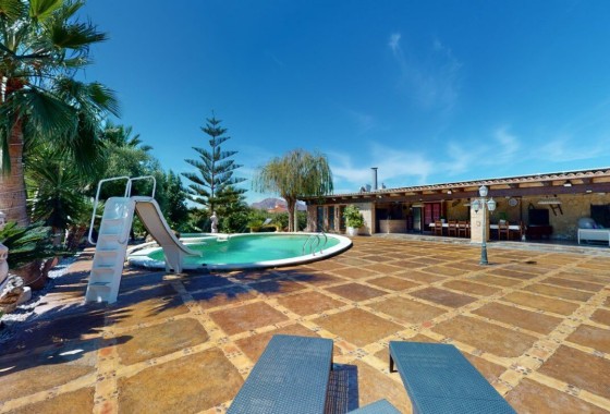 Herverkoop - Vrijstaande Villa -
Almoradí