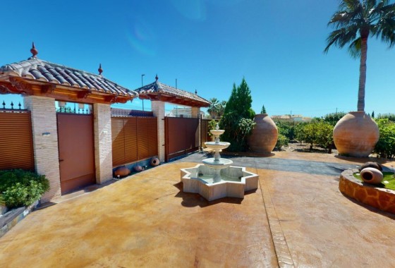 Herverkoop - Vrijstaande Villa -
Almoradí