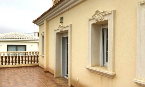 Venta - Chalet Independiente -
Cabo Roig