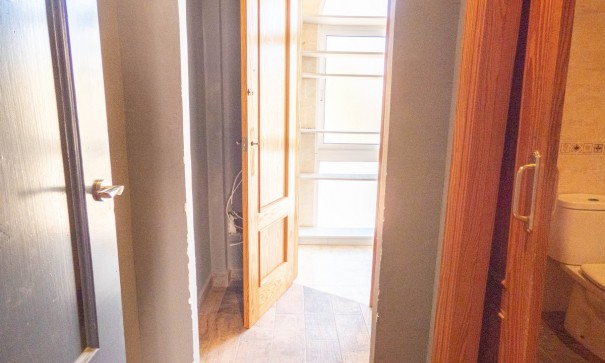 Venta - Comercial -
La Finca Golf - Algorfa