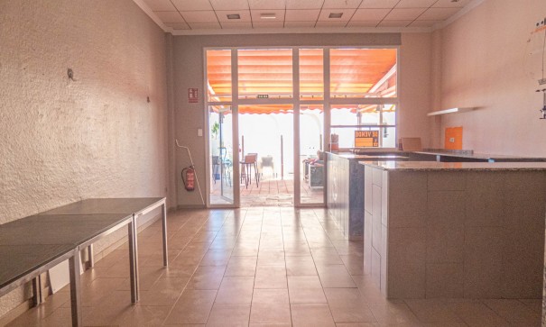 Venta - Comercial -
La Finca Golf - Algorfa