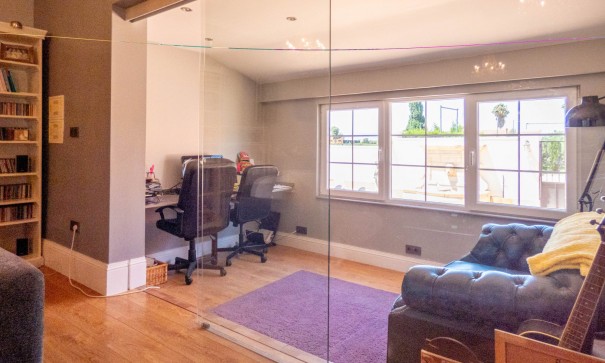 Återförsäljning - Fristående villa -
Heredades - Rojales