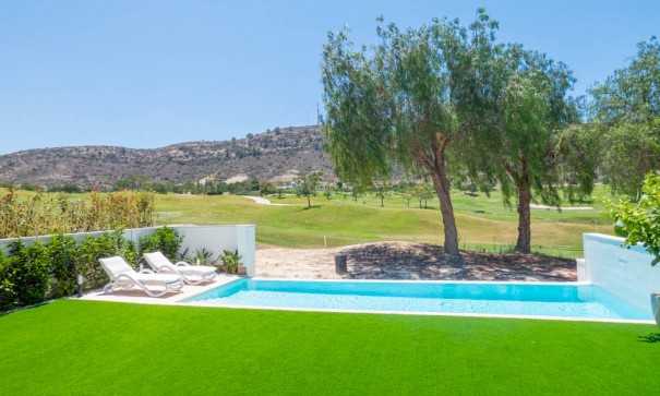 Venta - Chalet Independiente -
Font del Llop