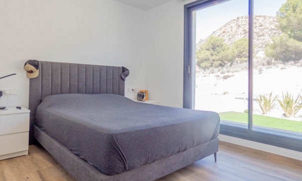 Venta - Chalet Independiente -
Font del Llop