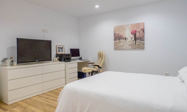 Venta - Chalet Independiente -
Font del Llop