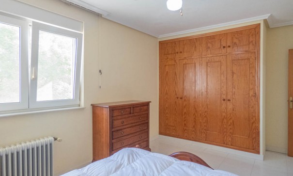 Venta - Chalet Independiente -
San Miguel de Salinas