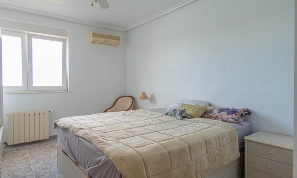 Venta - Chalet Independiente -
San Miguel de Salinas