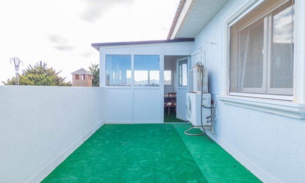 Venta - Chalet Independiente -
San Miguel de Salinas