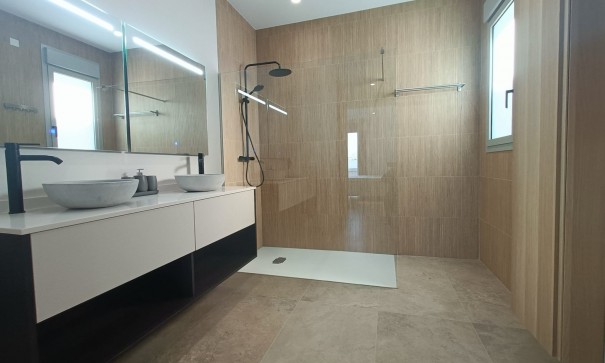 Resale - Freistehende Villa -
Benijofar