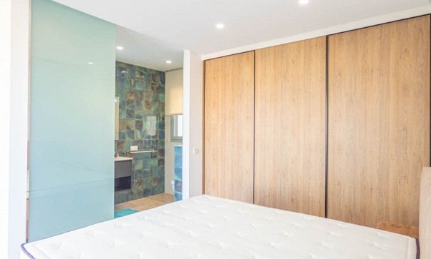 Resale - Freistehende Villa -
Benijofar