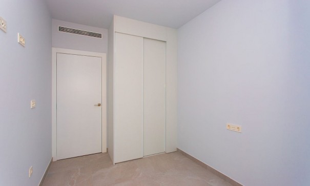 Resale - Wohnung Appartement -
Torrevieja