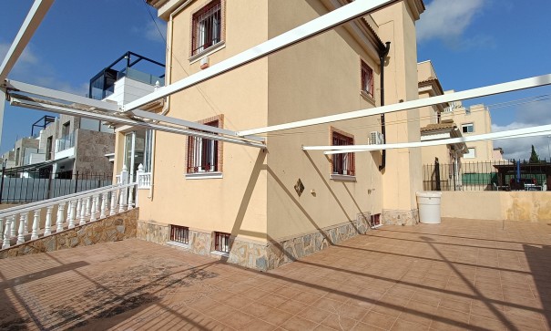 Sprzedaż - Willa wolnostojąca -
Orihuela Costa - Castillo de Don Juan