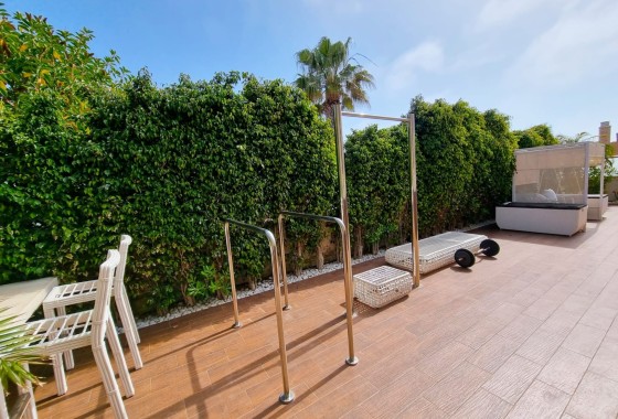 Resale - Freistehende Villa -
La Mata