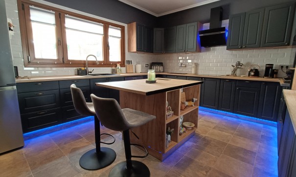 Videresalg - Fritliggende villa -
Torremendo