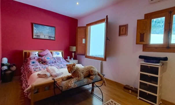 Videresalg - Fritliggende villa -
Torremendo