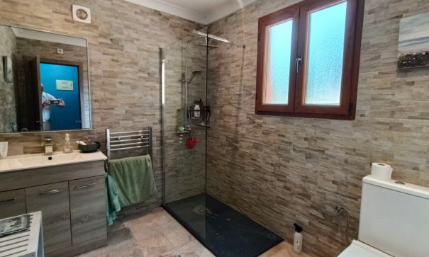 Videresalg - Fritliggende villa -
Torremendo