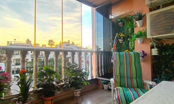 Venta - Apartamento piso -
Villamartín