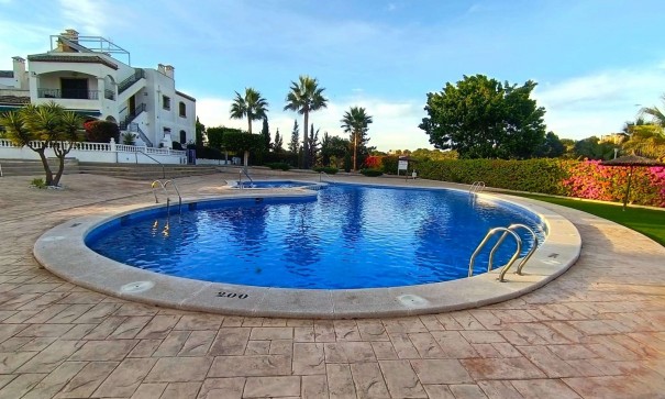 Venta - Apartamento piso -
Villamartín