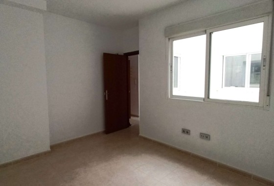 Herverkoop - Appartement / Flat -
Benijofar