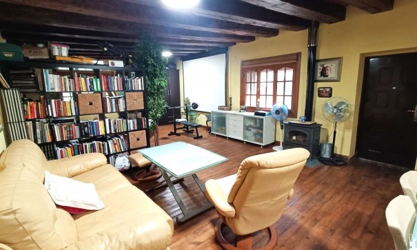 Återförsäljning - Finca lantlig egendom -
Gea y Truyols