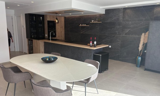 Sprzedaż - Willa w zabudowie bliźniaczej -
Algorfa - La Finca Golf