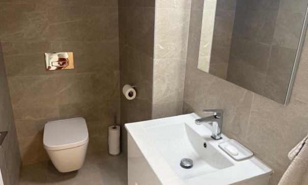 Sprzedaż - Willa w zabudowie bliźniaczej -
Algorfa - La Finca Golf