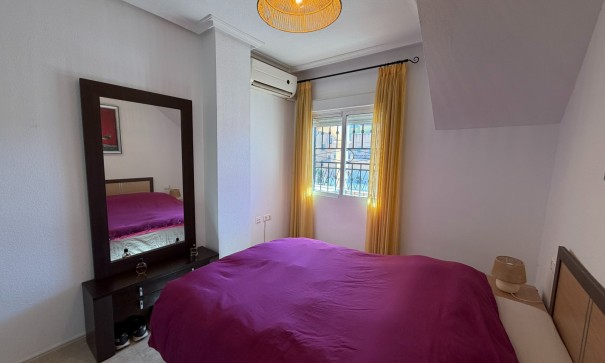 Sprzedaż - Apartament mieszkanie -
Orihuela Costa * - Los Altos *