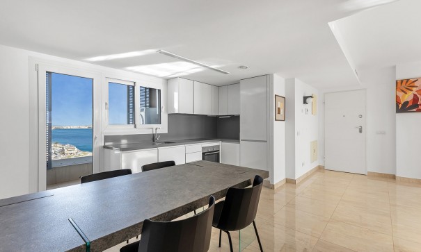 Sprzedaż - Apartament mieszkanie -
Torrevieja - Punta Prima