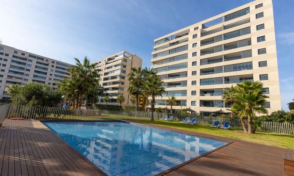 Sprzedaż - Apartament mieszkanie -
Torrevieja - Punta Prima