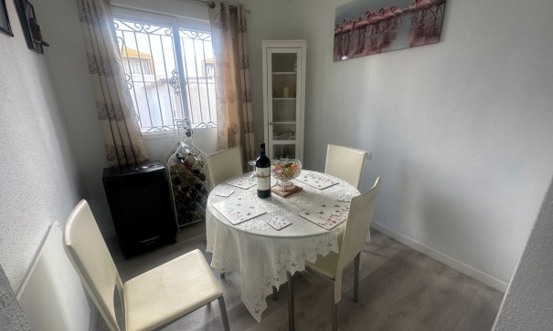 Sprzedaż - Dom miejski -
Orihuela - Entre Naranjos - Vistabella