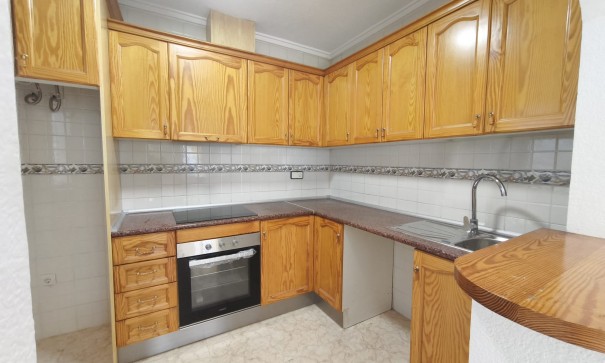 Resale - Wohnung Appartement -
Torrevieja