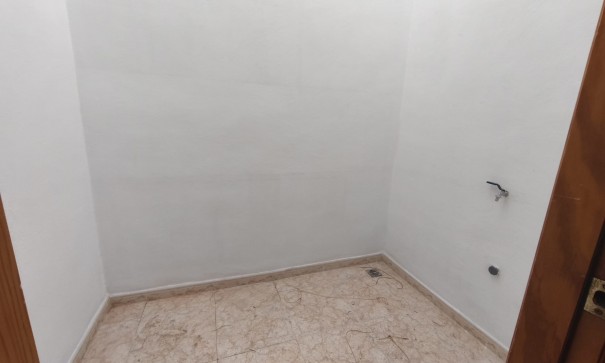 Resale - Wohnung Appartement -
Torrevieja