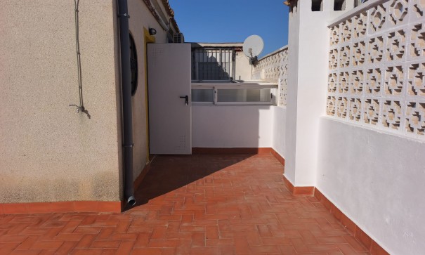 Resale - Wohnung Appartement -
Torrevieja
