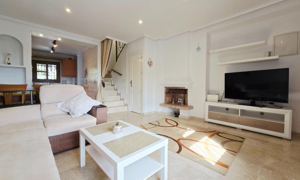 Wynajem długoterminowy - Apartament mieszkanie -
Orihuela Costa - Villamartín