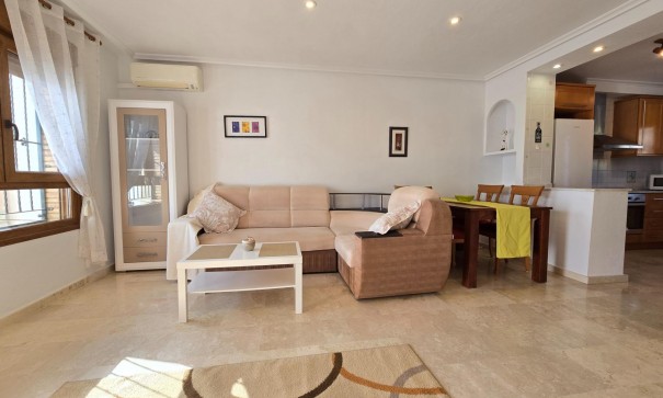 Wynajem długoterminowy - Apartament mieszkanie -
Orihuela Costa - Villamartín