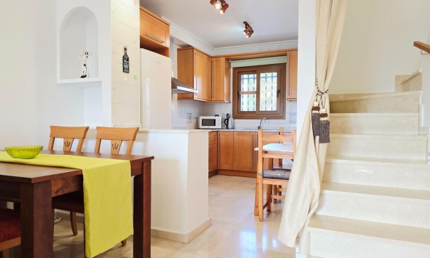 Wynajem długoterminowy - Apartament mieszkanie -
Orihuela Costa - Villamartín