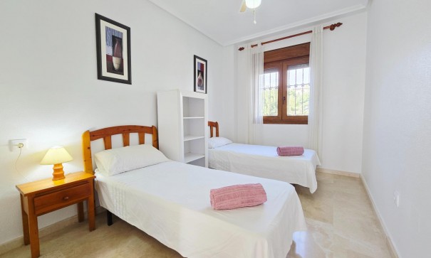 Wynajem długoterminowy - Apartament mieszkanie -
Orihuela Costa - Villamartín