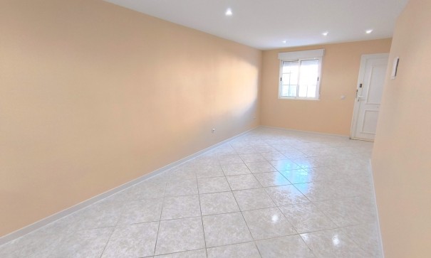 Sprzedaż - Apartament mieszkanie -
Torrevieja - El chaparral