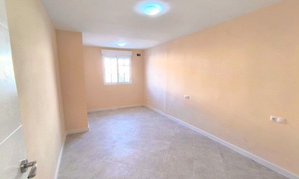 Sprzedaż - Apartament mieszkanie -
Torrevieja - El chaparral