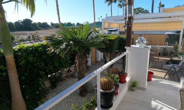 Återförsäljning - Fristående villa -
Algorfa - La Finca Golf