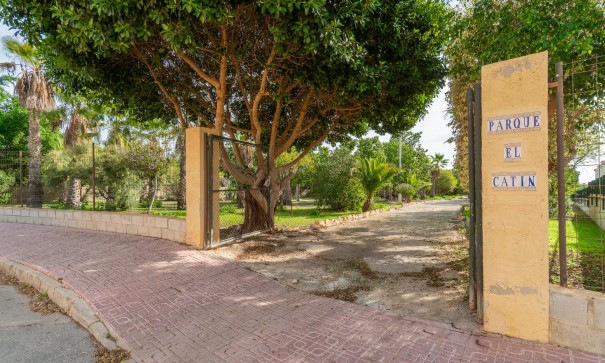 Sprzedaż - Willa wolnostojąca -
Torrevieja - Los altos