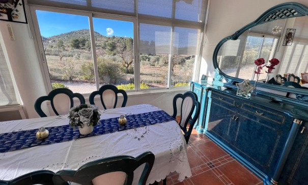 Återförsäljning - Finca lantlig egendom -
La Zarza