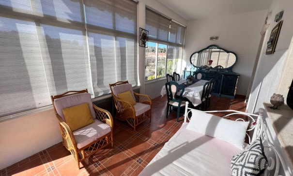 Återförsäljning - Finca lantlig egendom -
La Zarza