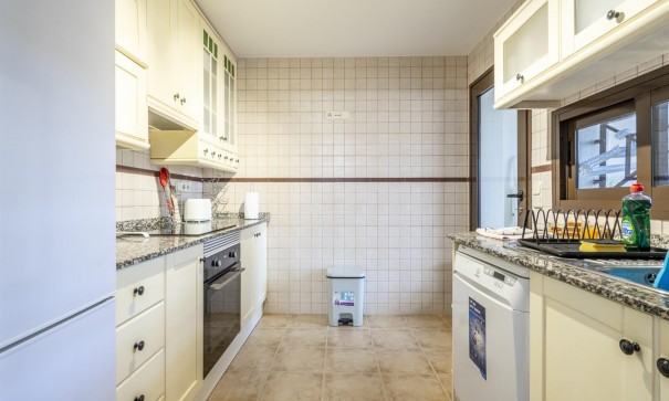 Återförsäljning - Radhus -
SAN CAYETANO