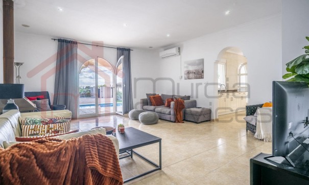 Resale - Freistehende Villa -
Valle del Sol