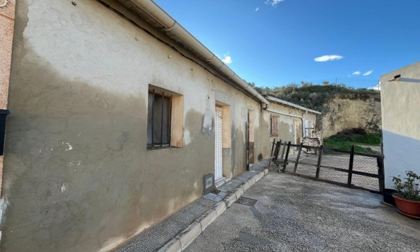 Återförsäljning - Finca lantlig egendom -
Rojales - Centro