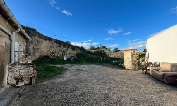 Återförsäljning - Finca lantlig egendom -
Rojales - Centro